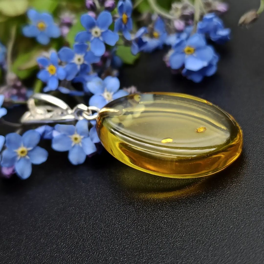 Amber Silver Pendant