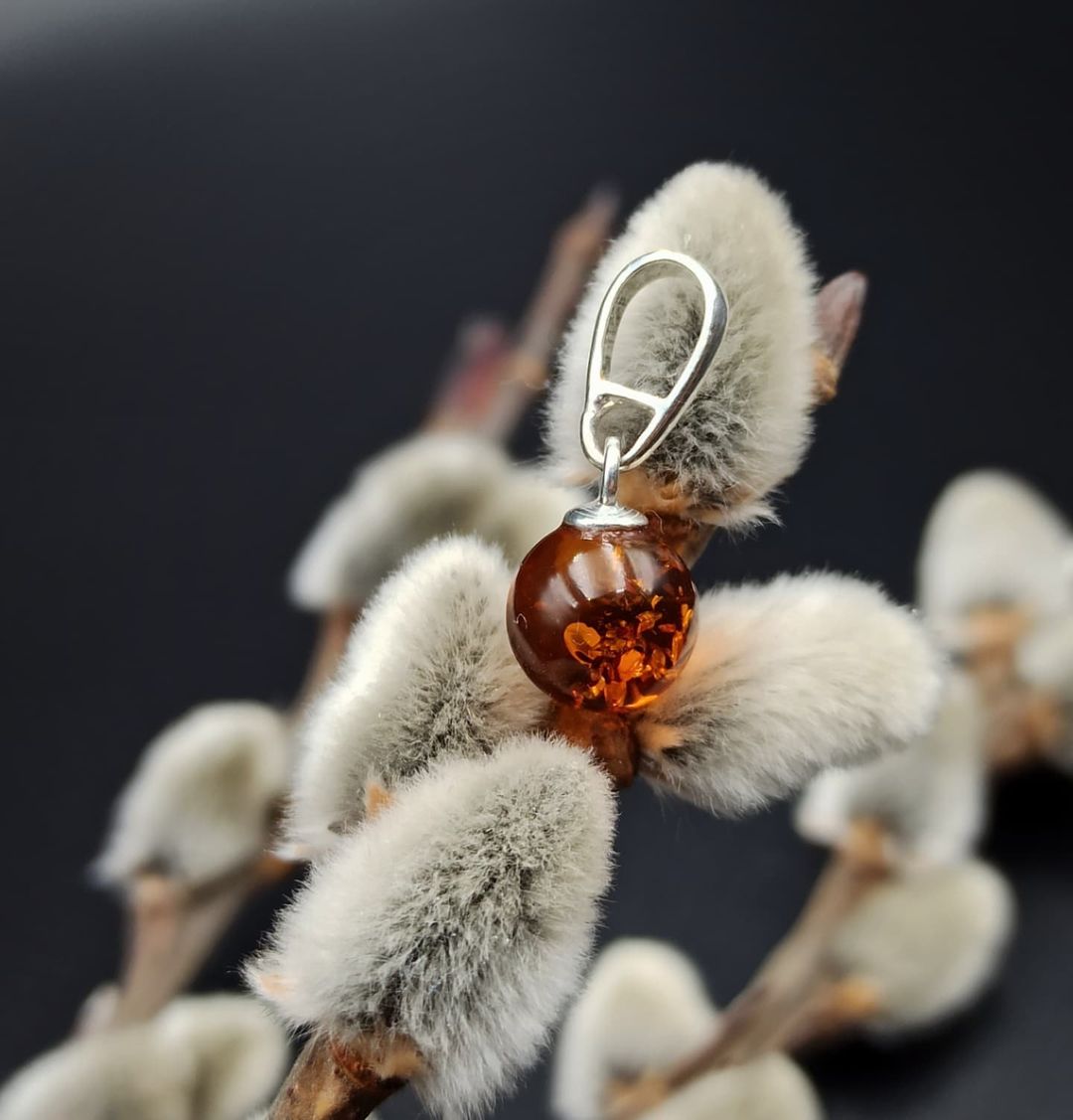 Amber Silver Pendant