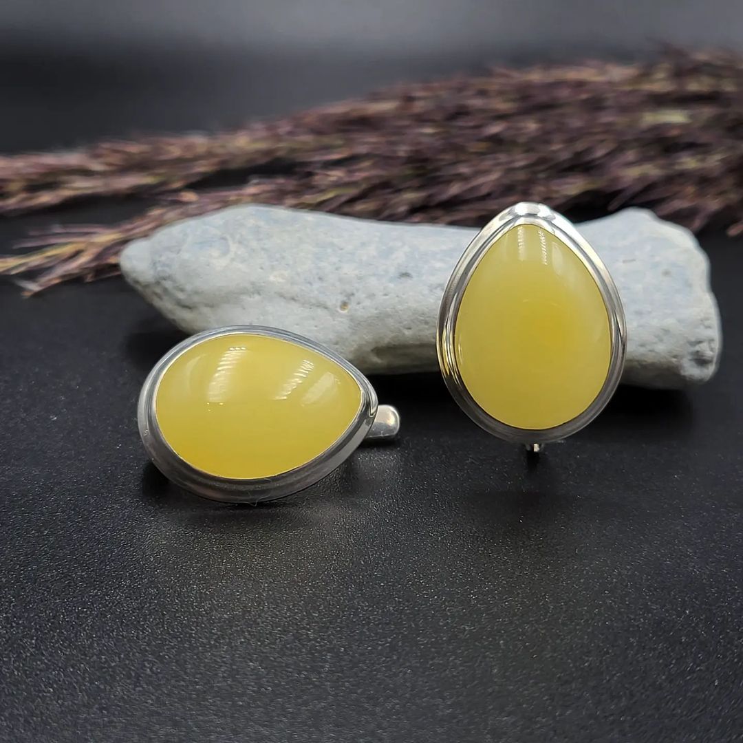 Amber Silver Earrings