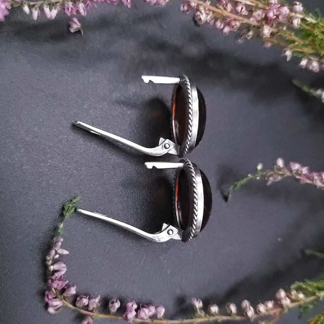Vintage Amber Silver Earrings in Dark Silver