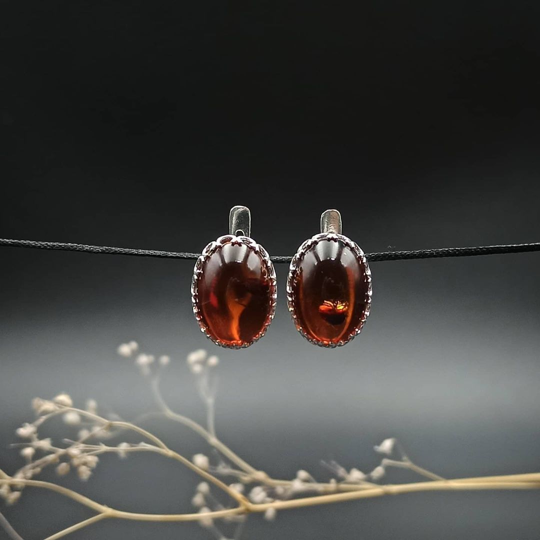 Cherry Red Baltic Amber Silver Earrings – Natural Amber | Tetibel