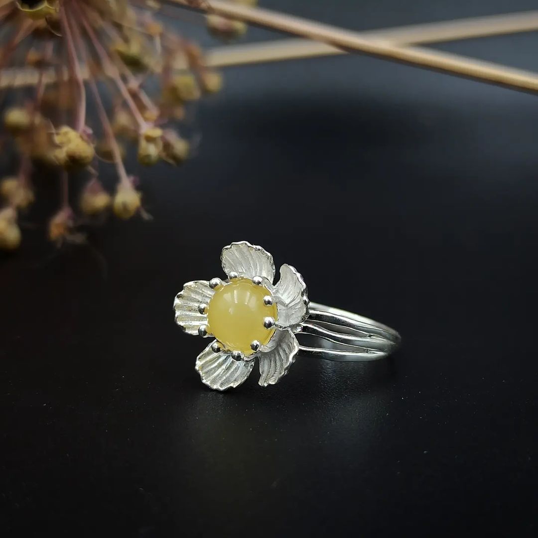 Amber Silver Ring Floral Design