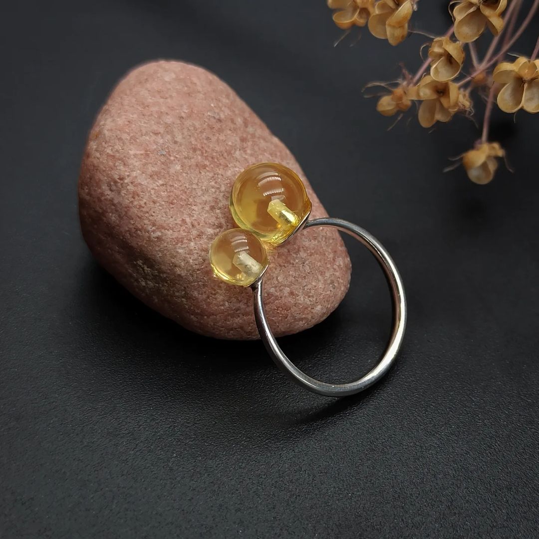 Amber Silver 2 Beads Ring