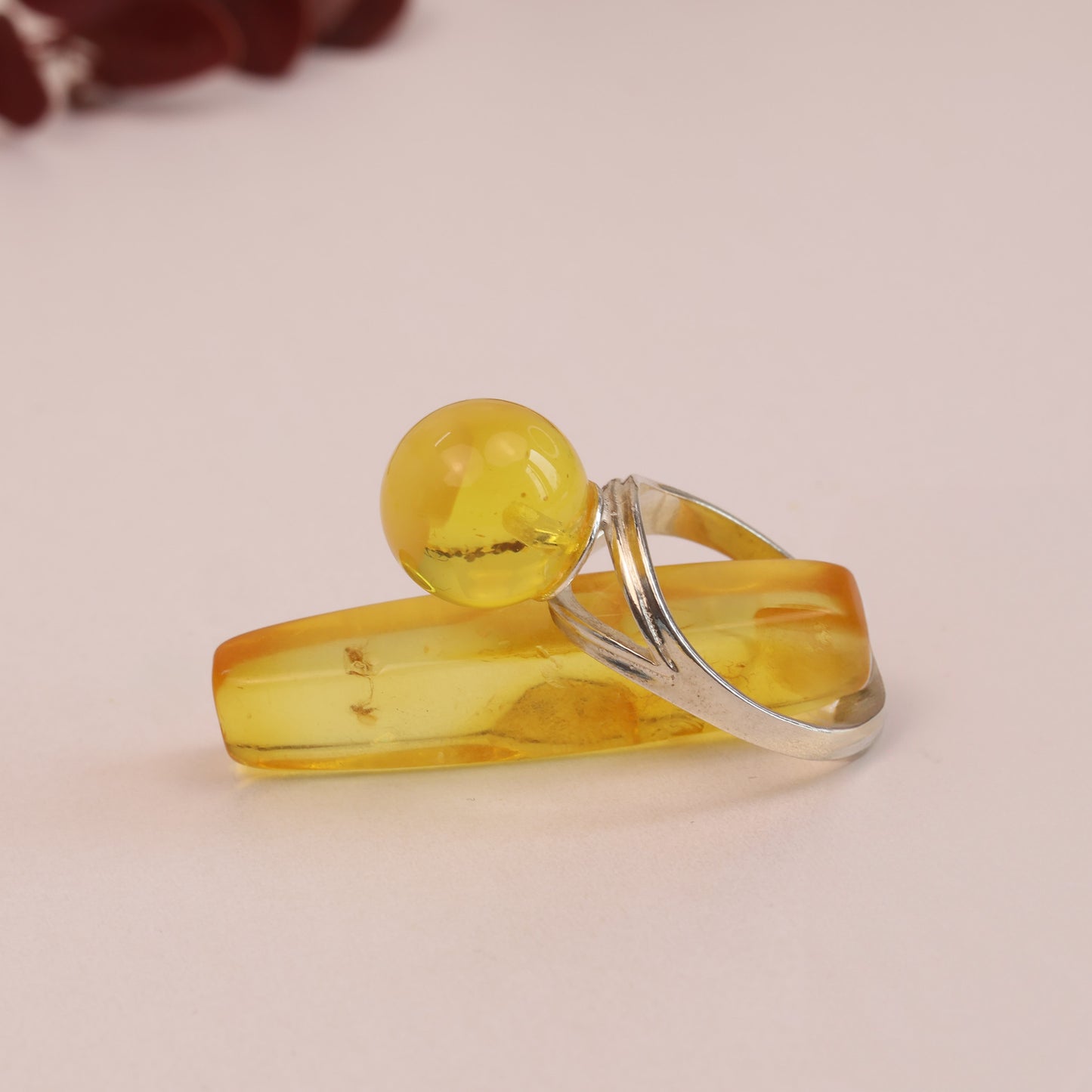 Amber Ring with Ball - Honey Amber & 925 Sterling Silver | Tetibel