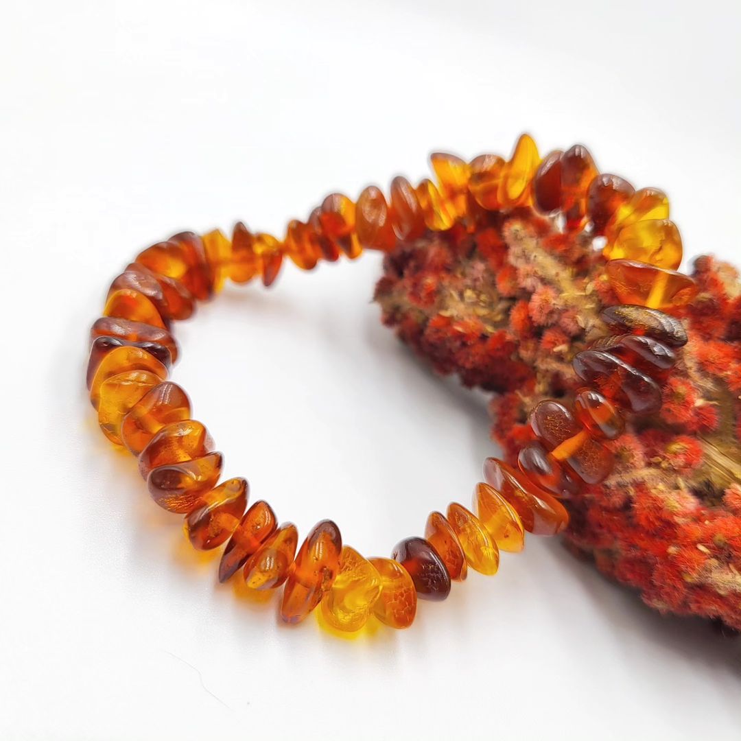 Genuine Baltic amber chip bracelet with polished irregular amber stones