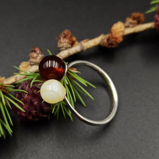 Amber Silver 2 Beads Ring