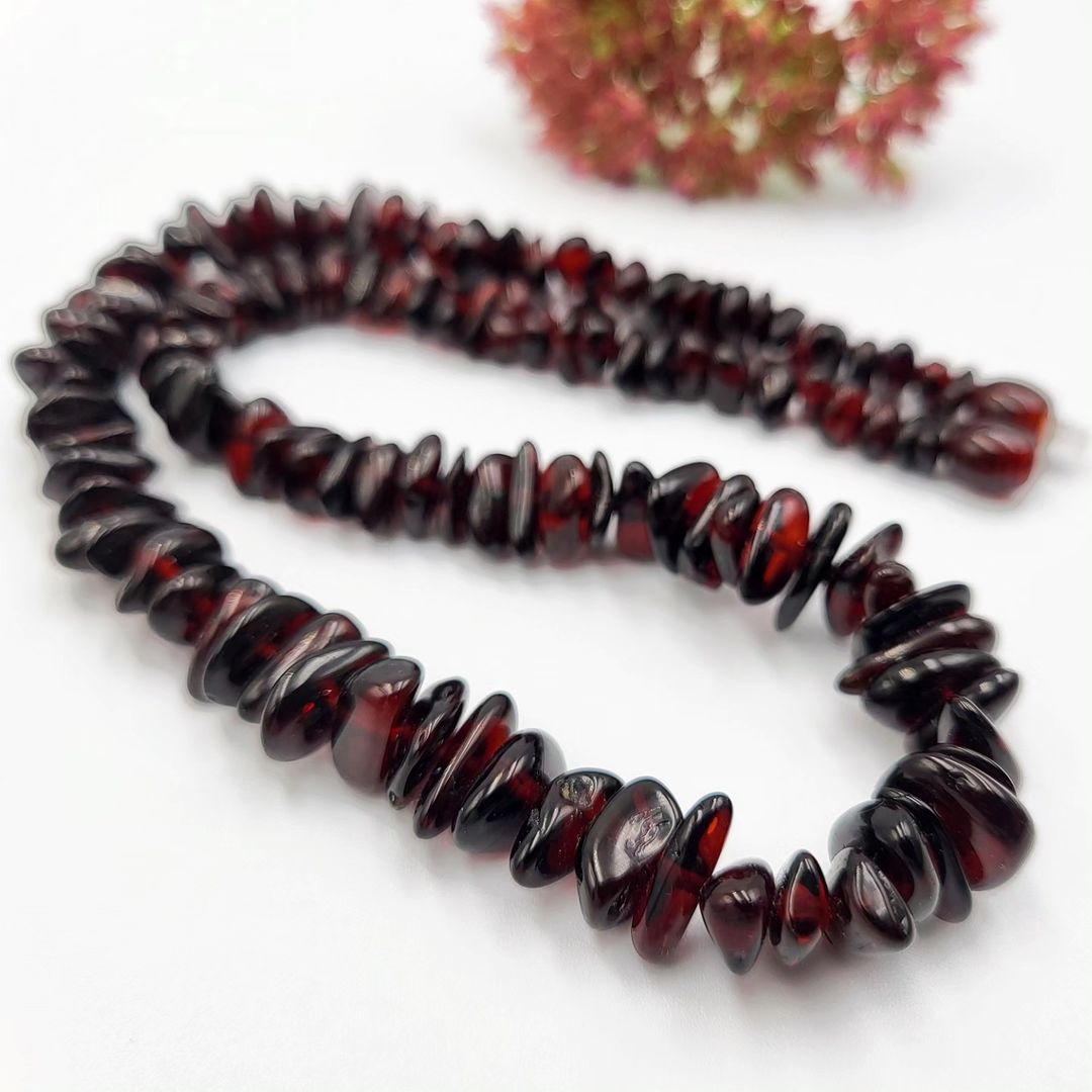 Amber Necklace Chips Reddish Brown