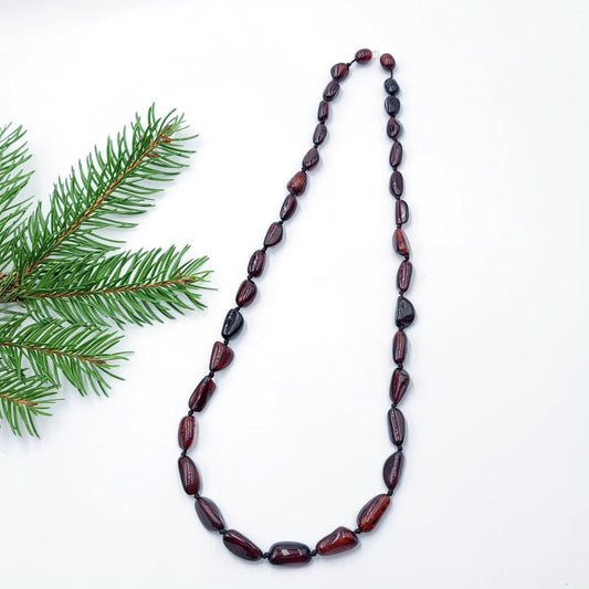 Amber Necklace Oval Reddish Brown
