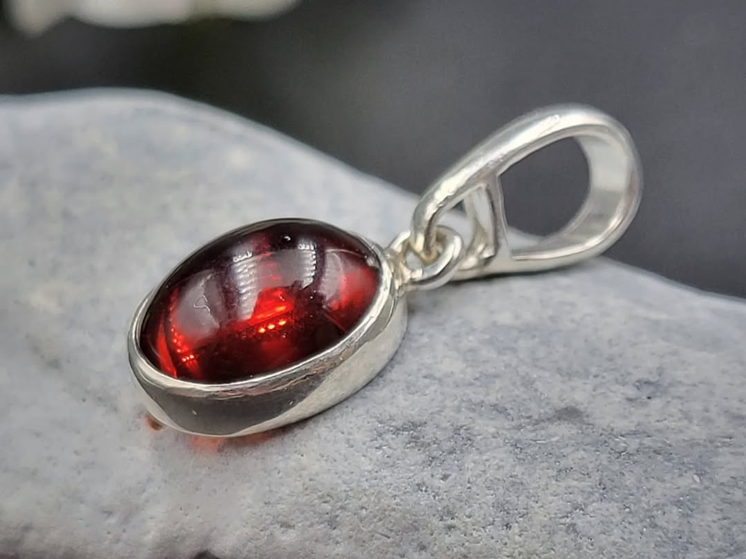 Cognac Baltic Amber Oval Pendant in Silver