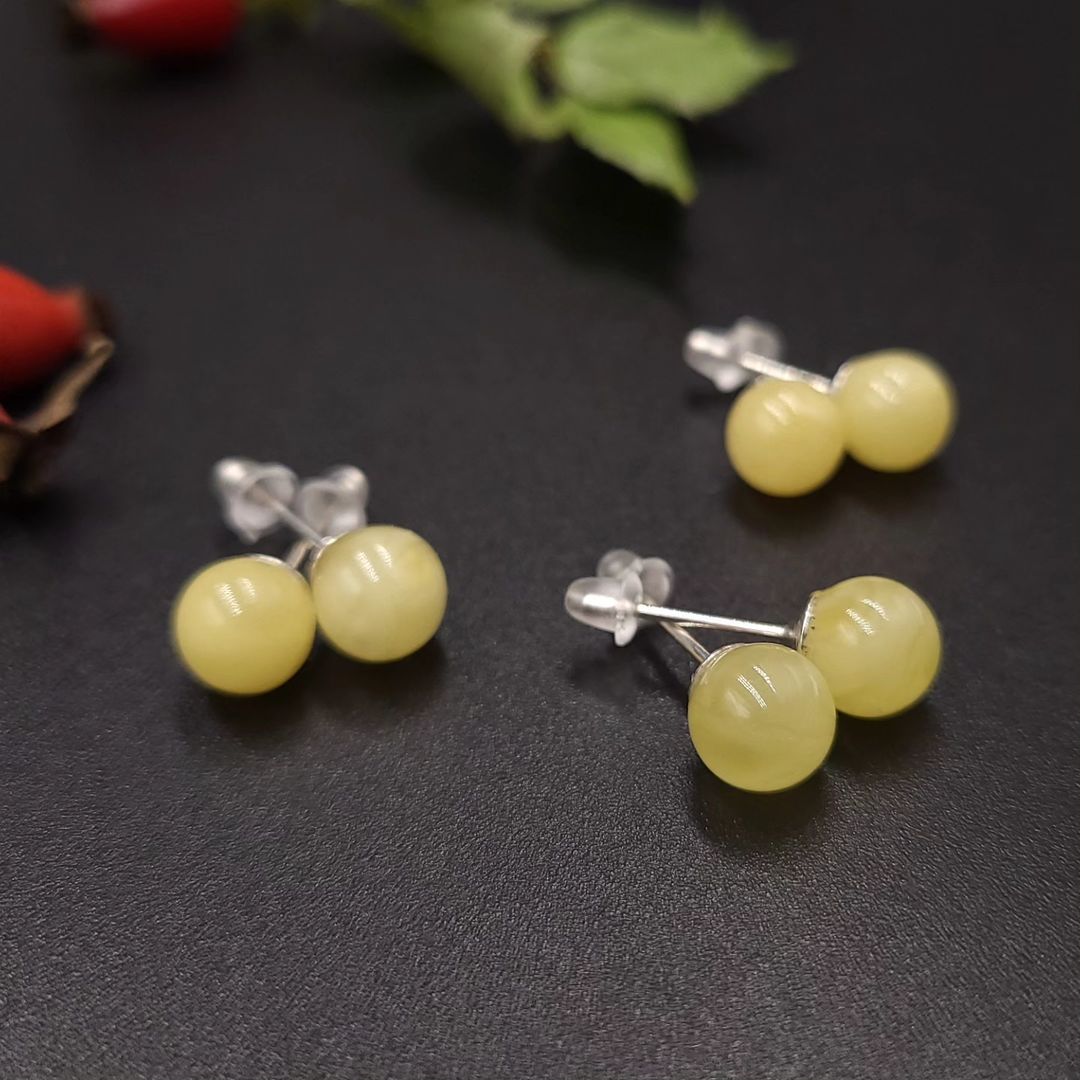 Amber Silver Stud Earrings