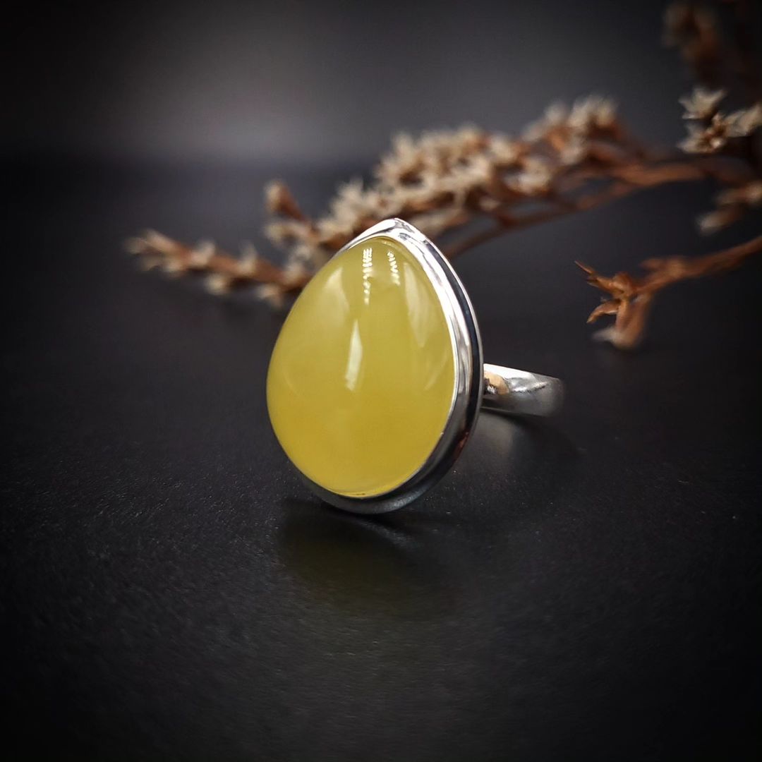 Amber Silver Ring