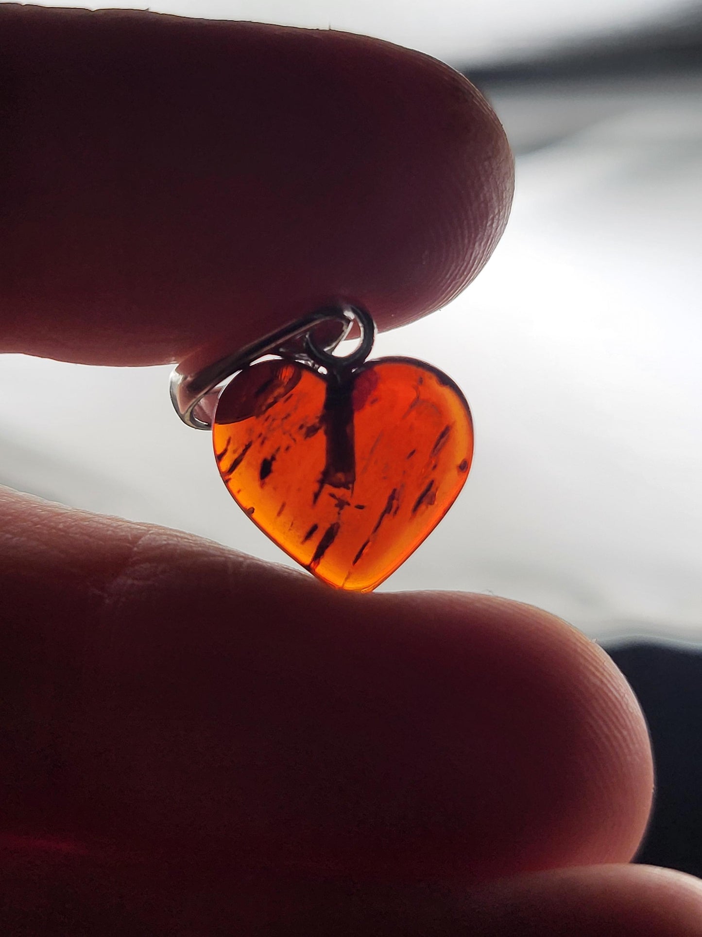 Baltic Amber Heart Pendant – Cognac Silver
