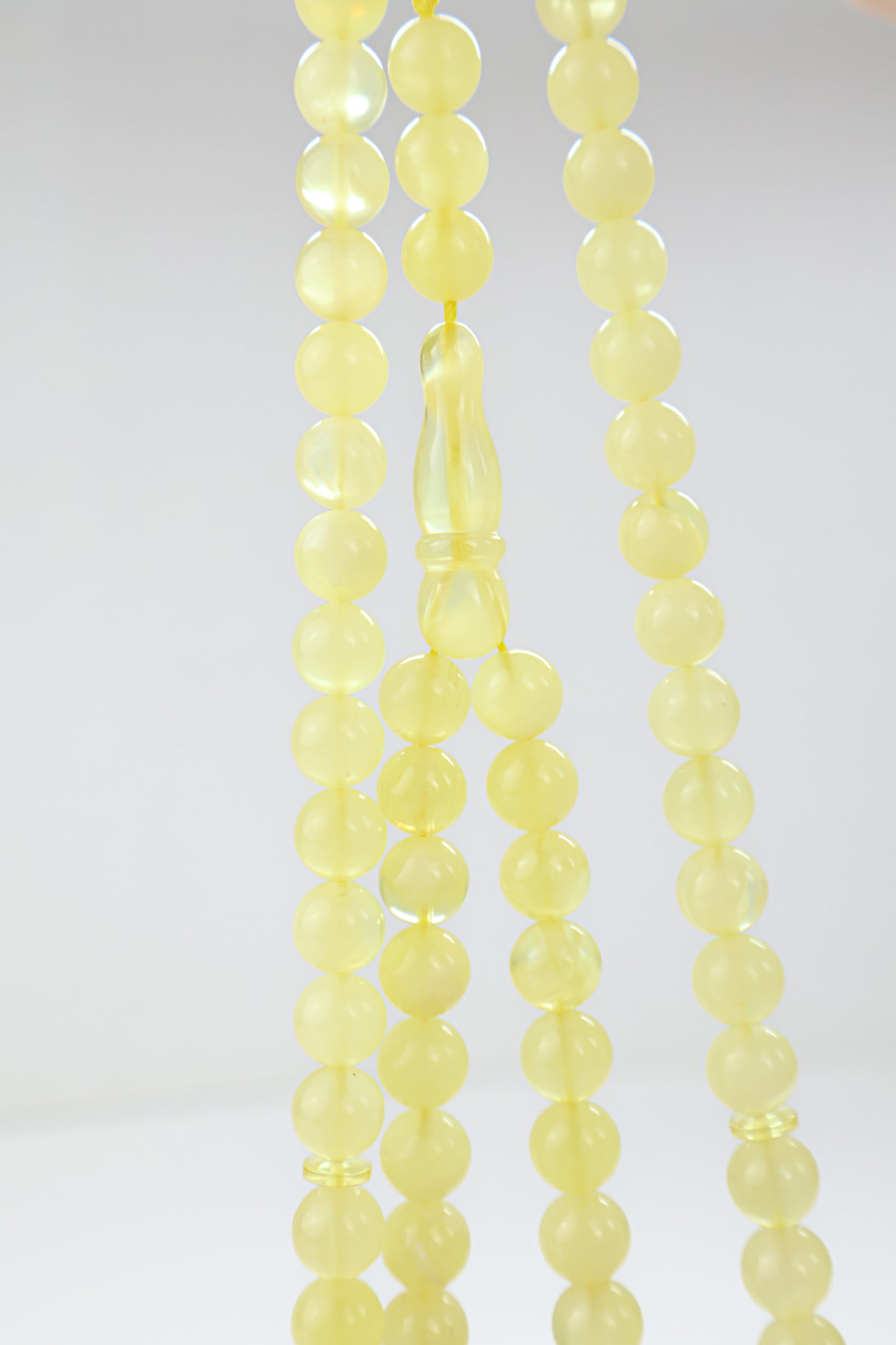 29.72g natural Baltic amber prayer beads (misbaha) certified by Amber Experts Laboratory in Gdansk, Poland.